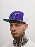 Бейсболка MITCHELL NESS арт. HHSS1102-CBUYYPPPPURP Chicago Bulls NBA (фиолетовый / белый)